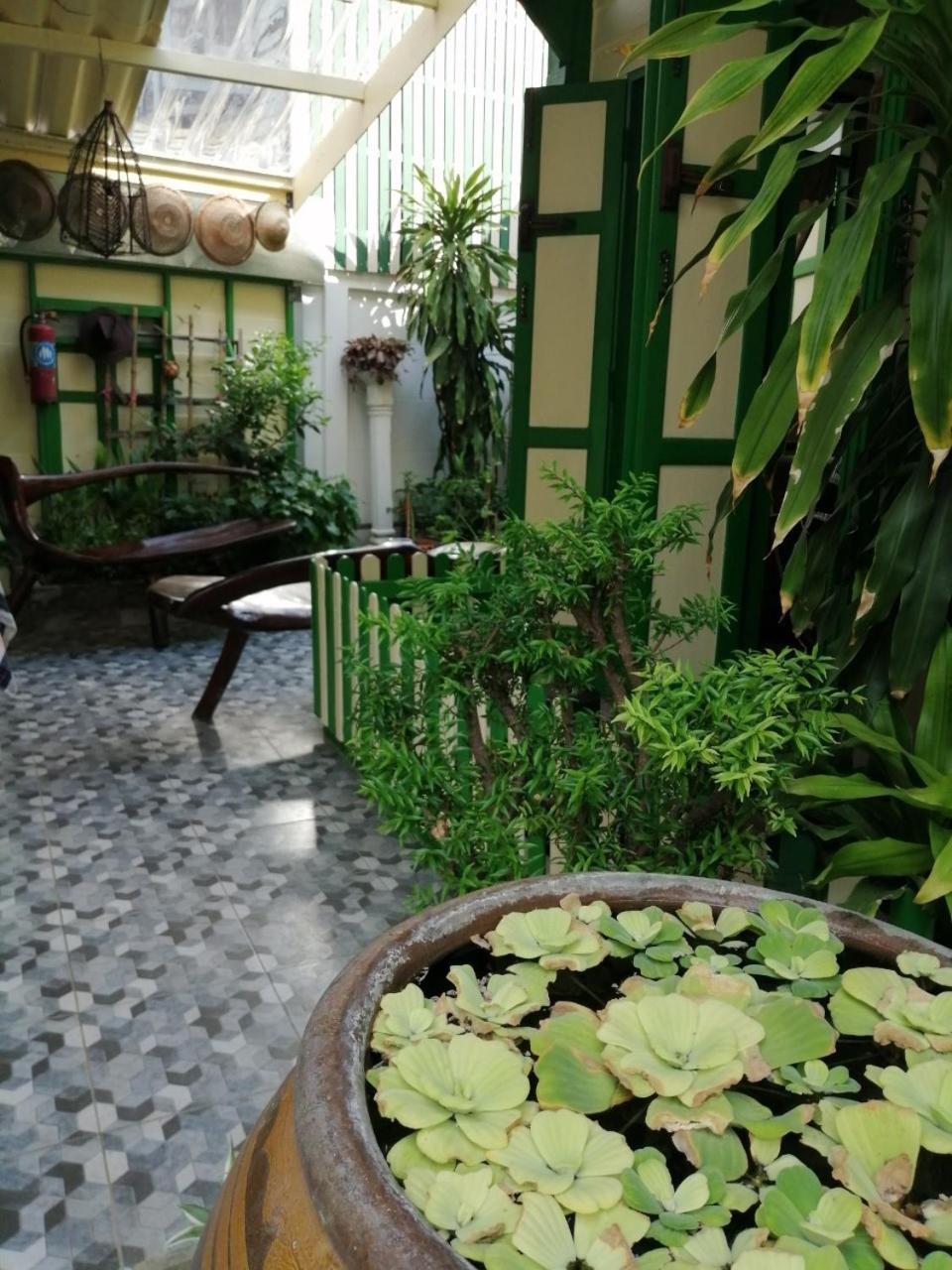 Baan Tepa Boutique House Bed and Breakfast Bangkok Eksteriør billede